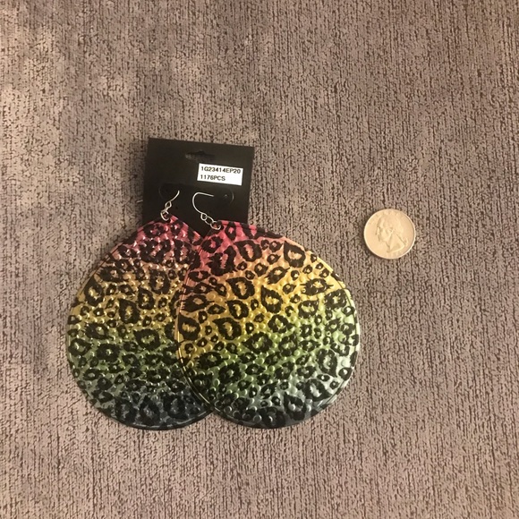 Extreme Earrings! Yaaas! - Picture 4 of 6